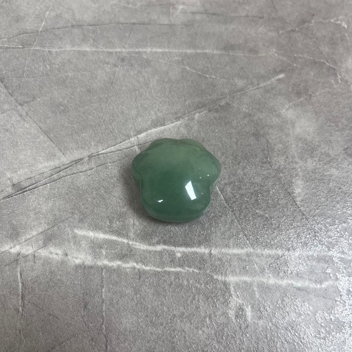 東陵玉 貓肉球雕刻件