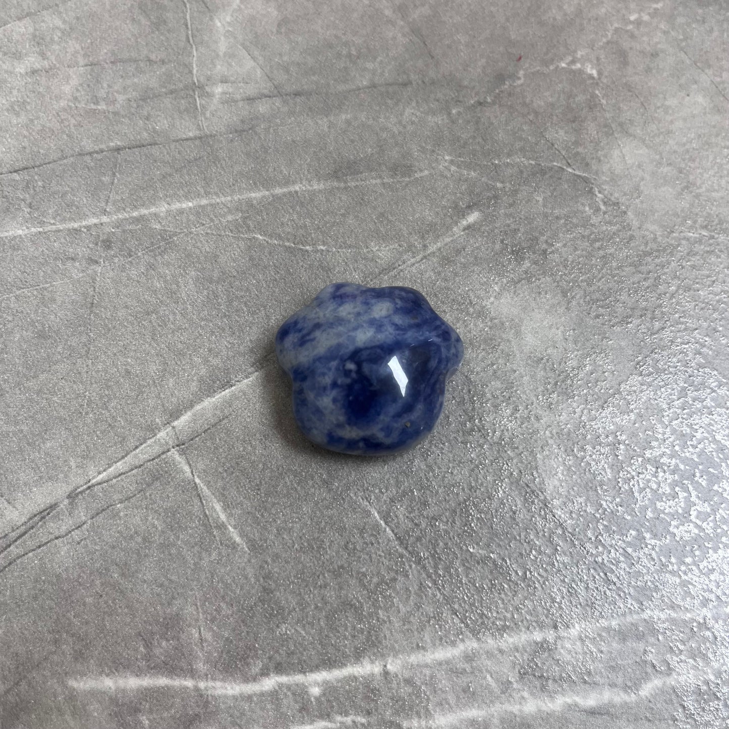 藍紋石 貓肉球雕刻件