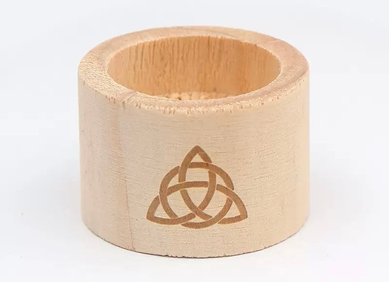 Celtic Triquetra Trinity Knot Wooden Tealight Holder 凱爾特三位一體繩結・原木茶燭台