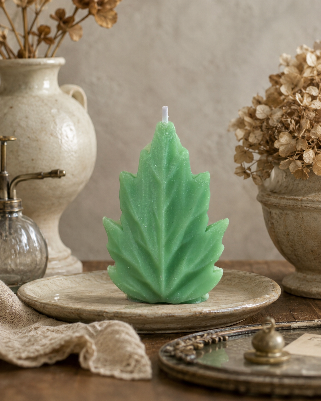 Mugwort Leaf Magical Candle｜艾草葉淨化與直覺魔法蠟燭