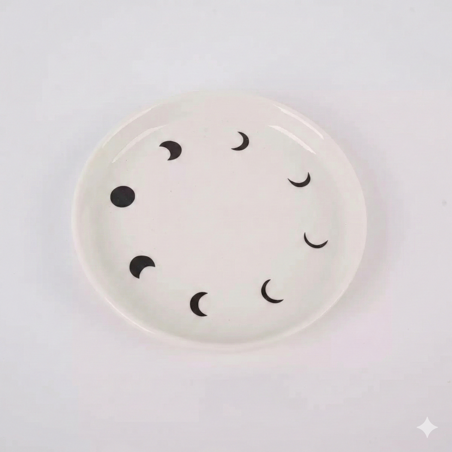 Pure White Lunar Cycle Altar Plate 純白月相盈虧圓形祭壇盤